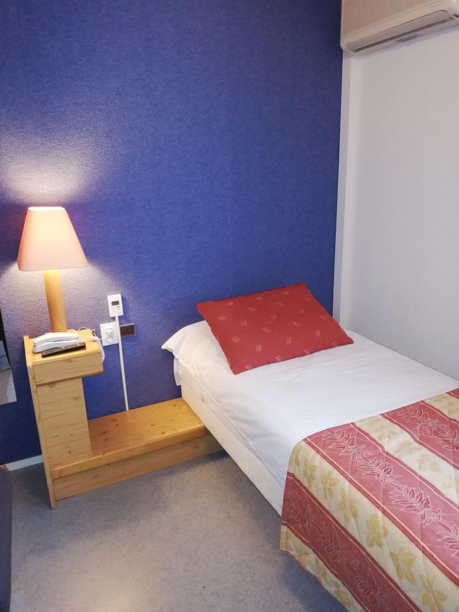 Brit Hotel Vallee Du Lot Fumel Екстер'єр фото