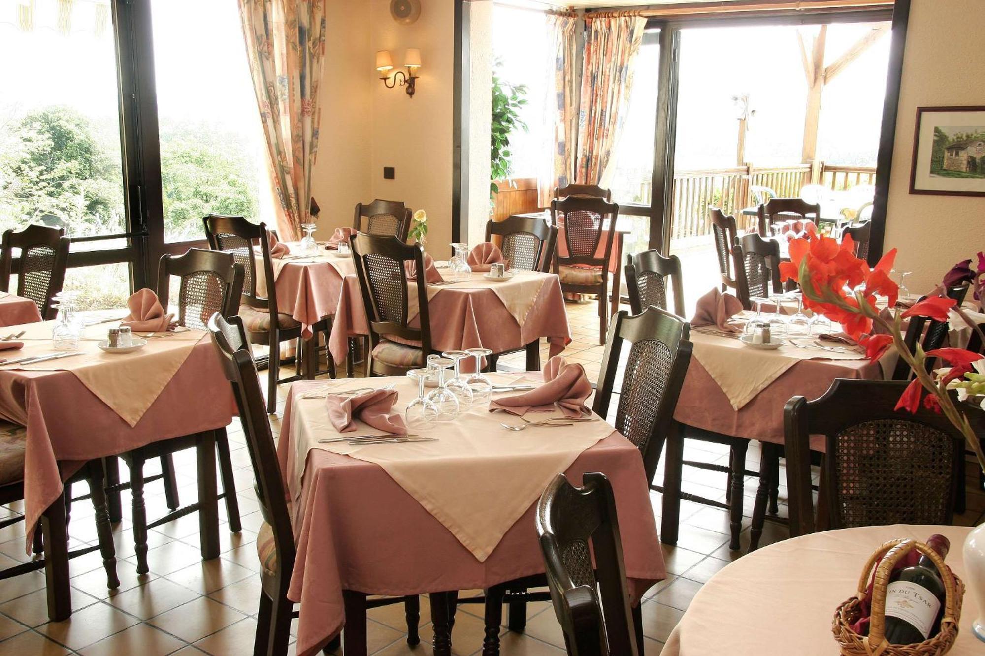 Brit Hotel Vallee Du Lot Fumel Екстер'єр фото